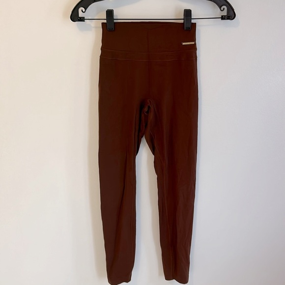 Gymshark x Whitney Simmons Brown Leggings - Picture 2 of 5